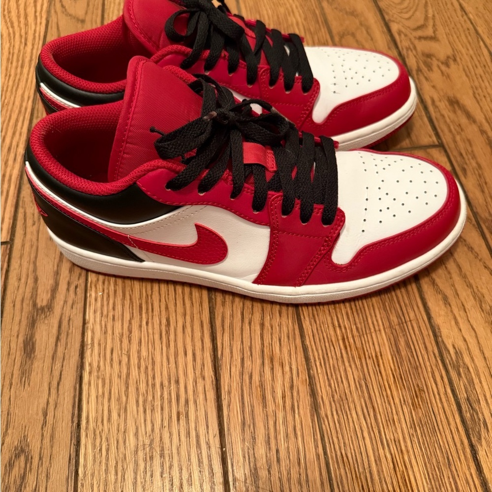 Air Jordan 1 Low M8.5/W10